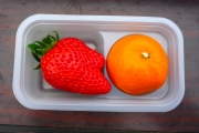 苺とみかんSサイズを比較